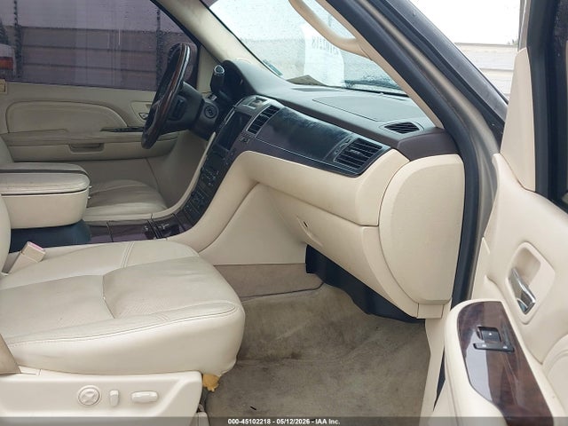 Продажа на аукционе авто 2007 Cadillac Escalade Standard, vin: 1GYFK63867R198530, номер лота: 45102218