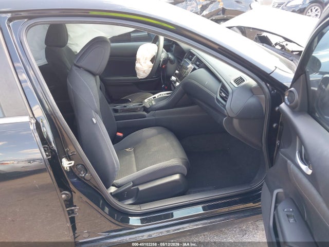 45102258 :رقم المزاد ، 19XZE4F52KE031778 vin ، 2019 Honda Insight Ex مزاد بيع
