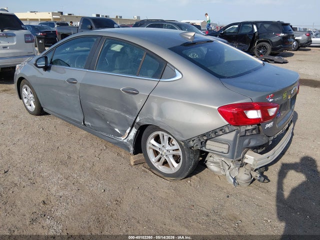 1G1BE5SM6H7207687 Chevrolet Cruze Lt Auto
