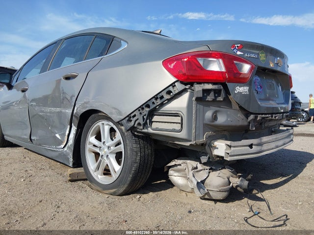 1G1BE5SM6H7207687 Chevrolet Cruze Lt Auto