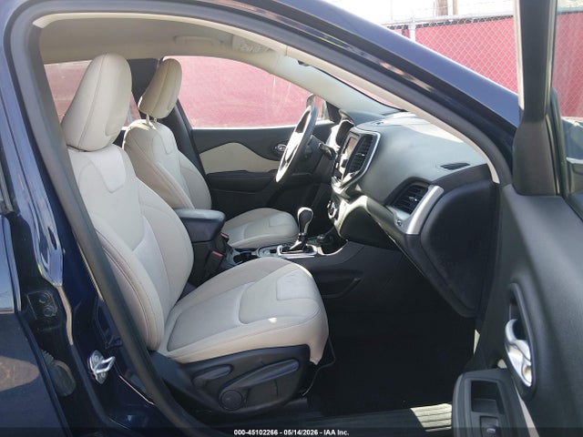 Продаж на аукціоні авто 2016 Jeep Cherokee Sport, vin: 1C4PJMAB4GW266941, номер лоту: 45102266