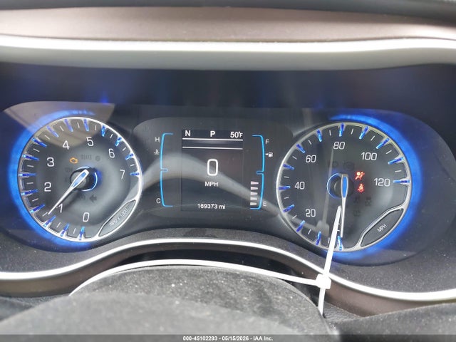 Продажа на аукционе авто 2017 Chrysler Pacifica Touring, vin: 2C4RC1DG8HR610502, номер лота: 45102293