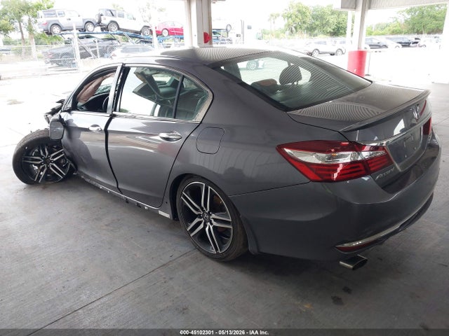 Auction sale of the 2017 Honda Accord Sport Se, vin: 1HGCR2F14HA256602, lot number: 45102301