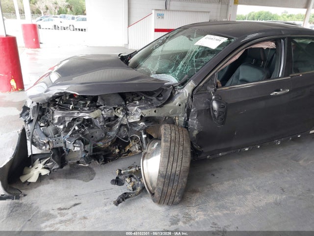 Auction sale of the 2017 Honda Accord Sport Se, vin: 1HGCR2F14HA256602, lot number: 45102301