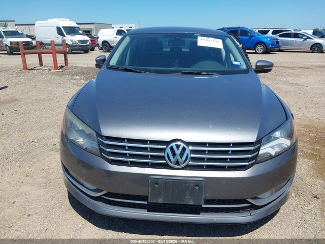 Продажа на аукционе авто 2015 Volkswagen Passat 1.8t Limited Edition, vin: 1VWAS7A33FC105913, номер лота: 45102307