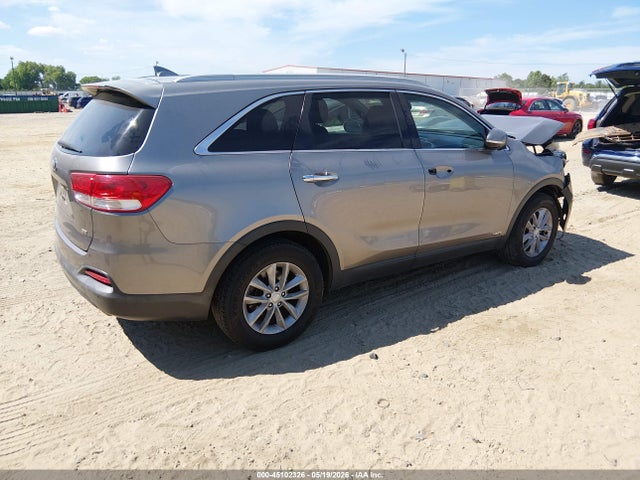 Auction sale of the 2016 Kia Sorento 2.4l Lx, vin: 5XYPGDA39GG044142, lot number: 45102326