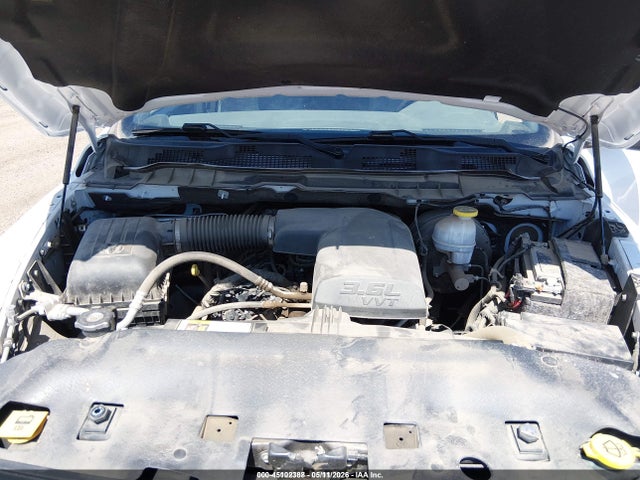 Продаж на аукціоні авто 2018 Ram 1500 Tradesman  4x4 5'7 Box, vin: 1C6RR7KG5JS286506, номер лоту: 45102388