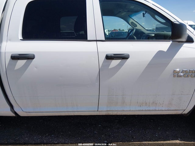 Продаж на аукціоні авто 2018 Ram 1500 Tradesman  4x4 5'7 Box, vin: 1C6RR7KG5JS286506, номер лоту: 45102388