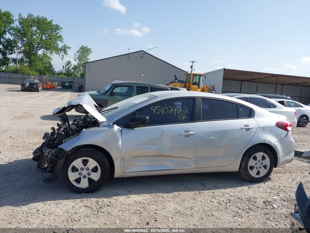 Aukcja sprzedaży 2017 Kia Forte Lx, vin: 3KPFK4A72HE125639, numer aukcji: 45102422