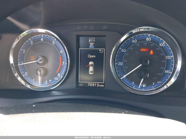 2018 Toyota Corolla Se მანქანა იყიდება აუქციონზე, vin: 5YFBURHE9JP786518, აუქციონის ნომერი: 45102423