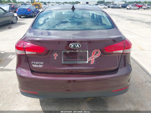 45102448 :رقم المزاد ، 3KPFL4A73HE017947 vin ، 2017 Kia Forte Lx مزاد بيع