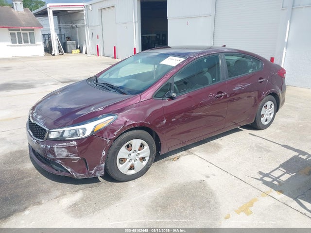 45102448 :رقم المزاد ، 3KPFL4A73HE017947 vin ، 2017 Kia Forte Lx مزاد بيع