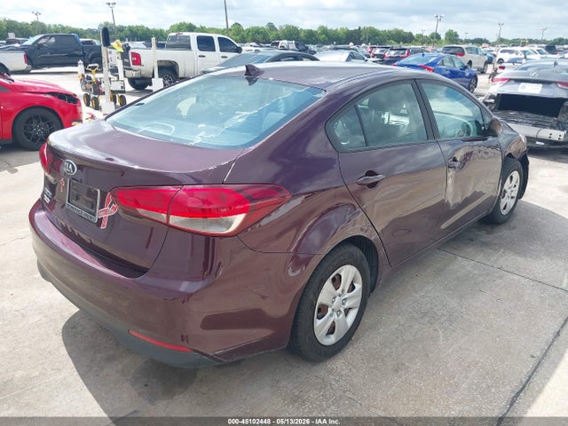 45102448 :رقم المزاد ، 3KPFL4A73HE017947 vin ، 2017 Kia Forte Lx مزاد بيع