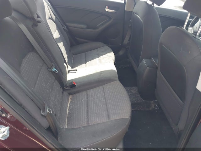 45102448 :رقم المزاد ، 3KPFL4A73HE017947 vin ، 2017 Kia Forte Lx مزاد بيع