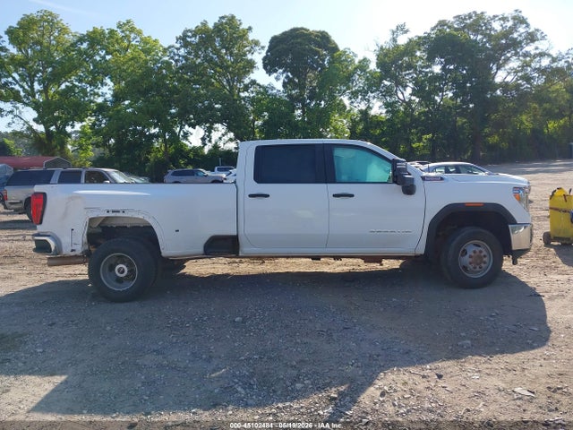 45102484 :رقم المزاد ، 1GT49SEY5MF185523 vin ، 2021 Gmc Sierra 3500hd 4wd  Long Bed مزاد بيع