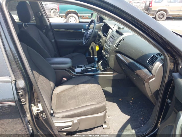 2015 Kia Sorento Lx მანქანა იყიდება აუქციონზე, vin: 5XYKT3A60FG592779, აუქციონის ნომერი: 45102487