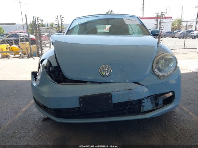 Продажа на аукционе авто 2014 Volkswagen Beetle 1.8t, vin: 3VW517AT1EM823204, номер лота: 45102488
