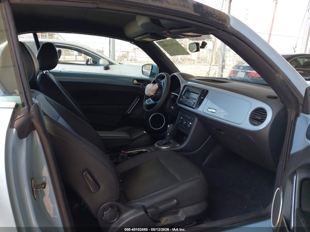 Продажа на аукционе авто 2014 Volkswagen Beetle 1.8t, vin: 3VW517AT1EM823204, номер лота: 45102488