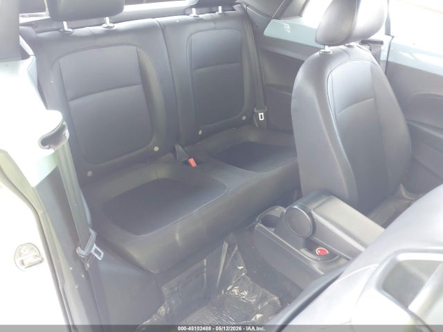 Продажа на аукционе авто 2014 Volkswagen Beetle 1.8t, vin: 3VW517AT1EM823204, номер лота: 45102488
