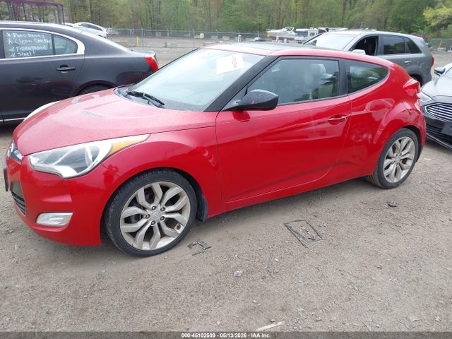 Aukcja sprzedaży 2013 Hyundai Veloster Base W/gray, vin: KMHTC6AD7DU175588, numer aukcji: 45102509