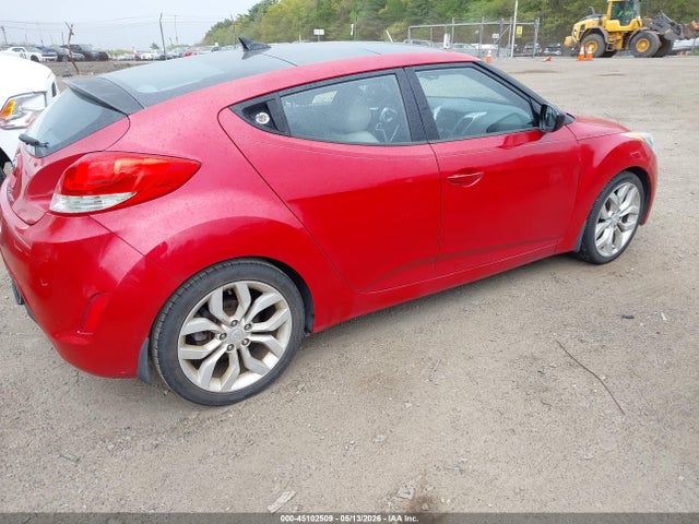 Aukcja sprzedaży 2013 Hyundai Veloster Base W/gray, vin: KMHTC6AD7DU175588, numer aukcji: 45102509