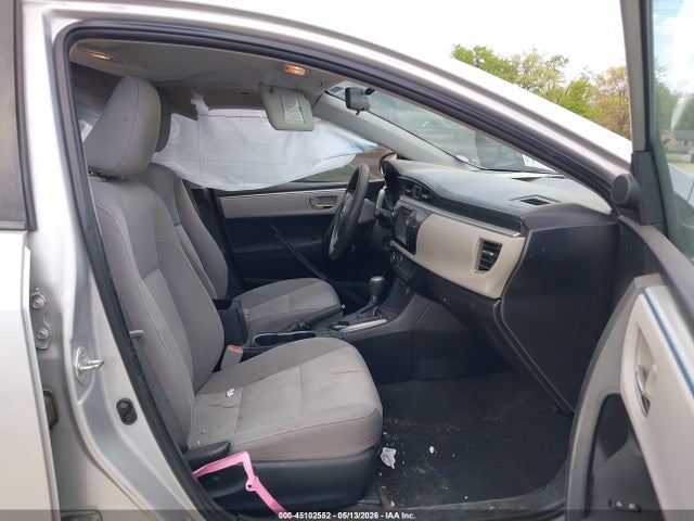 2015 Toyota Corolla Le მანქანა იყიდება აუქციონზე, vin: 2T1BURHE6FC353570, აუქციონის ნომერი: 45102552