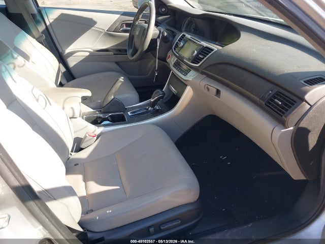 45102557 :رقم المزاد ، 1HGCR2F8XEA069874 vin ، 2014 Honda Accord Ex-l مزاد بيع