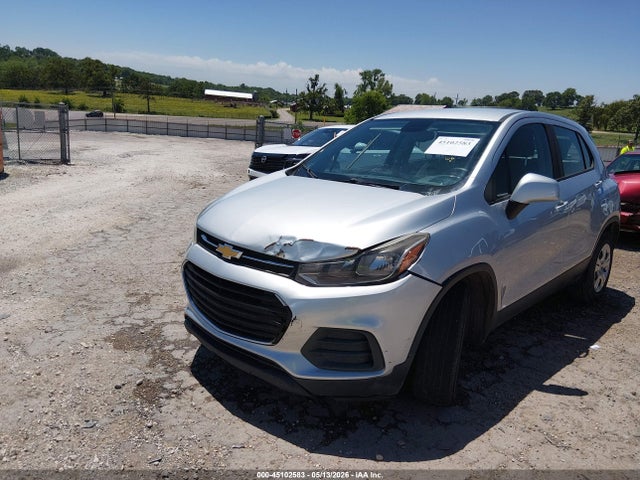 Продажа на аукционе авто 2017 Chevrolet Trax Ls, vin: 3GNCJKSB6HL199324, номер лота: 45102583