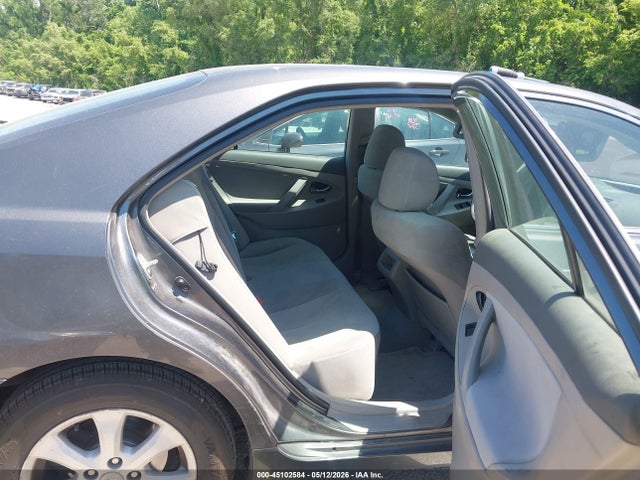 2008 Toyota Camry Le მანქანა იყიდება აუქციონზე, vin: 4T4BE46K78R018415, აუქციონის ნომერი: 45102584