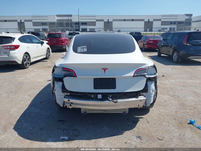 2021 Tesla Model 3 Standard Range Plus Rear-wheel Drive მანქანა იყიდება აუქციონზე, vin: 5YJ3E1EA6MF098299, აუქციონის ნომერი: 45102594