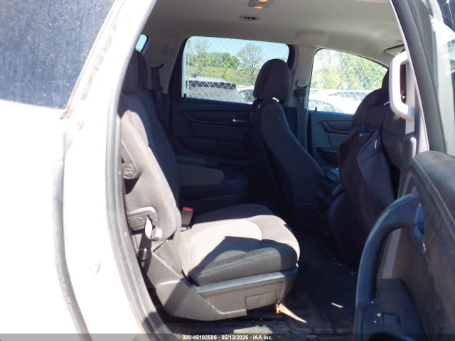 45102596 :رقم المزاد ، 1GNKVHKD1HJ192129 vin ، 2017 Chevrolet Traverse 2lt مزاد بيع
