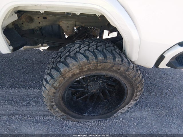 1GT49REYXNF275972 GMC Sierra 2500hd 4wd Standard Bed Denali