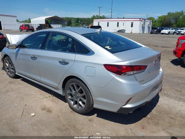 Продажа на аукционе авто 2018 Hyundai Sonata Sport 2.0t, vin: 5NPE34AB4JH611089, номер лота: 45102625