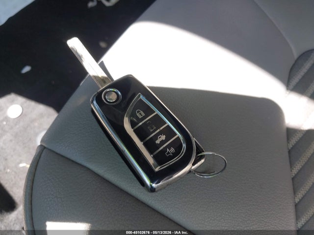 Продажа на аукционе авто 2021 Toyota Camry Se, vin: 4T1G11AK1MU428106, номер лота: 45102676