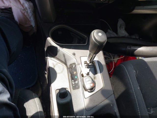 2T3RFREV7JW814741 Toyota Rav4 Xle