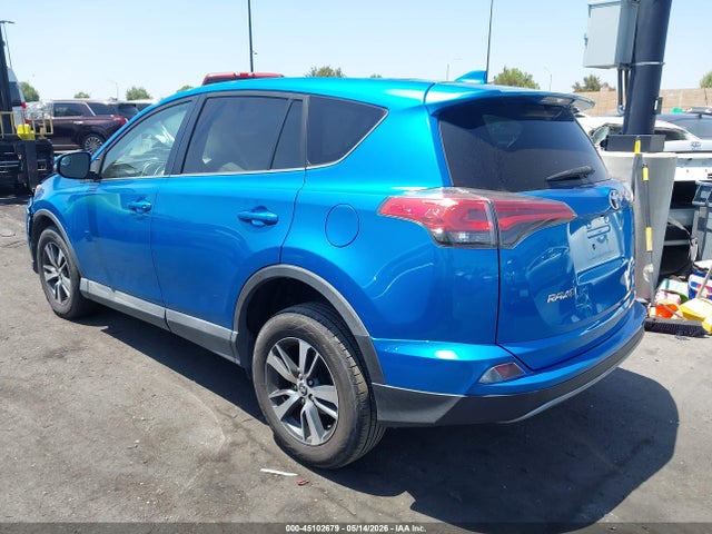 2T3RFREV7JW814741 Toyota Rav4 Xle