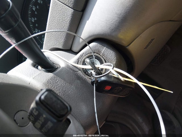 2004 Toyota Camry Le მანქანა იყიდება აუქციონზე, vin: 4T1BE32K34U322510, აუქციონის ნომერი: 45102704