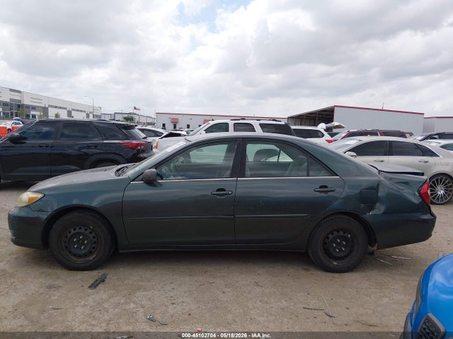 2004 Toyota Camry Le მანქანა იყიდება აუქციონზე, vin: 4T1BE32K34U322510, აუქციონის ნომერი: 45102704