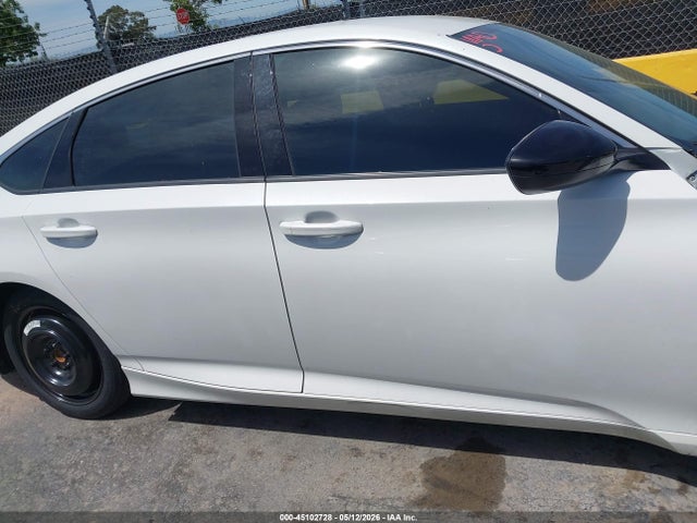 1HGCV3F24NA032235 Honda Accord Hybrid Sport