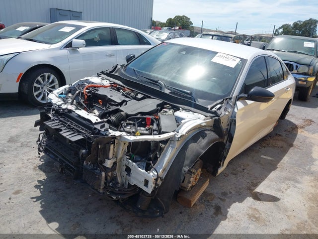 1HGCV3F24NA032235 Honda Accord Hybrid Sport
