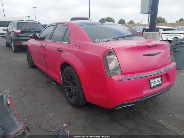 Chrysler 300 Limited 2017 2C3CCAAG7HH521654 Image 3