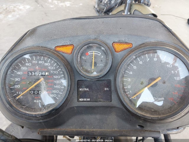 45102743 :رقم المزاد ، JS1GR78A8S2100536 vin ، 1995 Suzuki Gsx750 F مزاد بيع