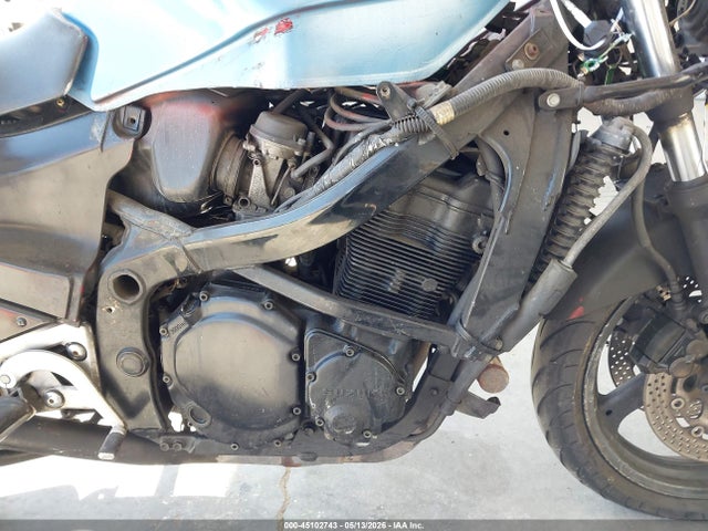 45102743 :رقم المزاد ، JS1GR78A8S2100536 vin ، 1995 Suzuki Gsx750 F مزاد بيع