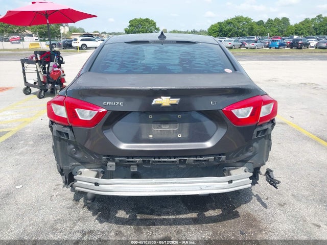 Aukcja sprzedaży 2017 Chevrolet Cruze Lt Auto, vin: 1G1BE5SM0H7169132, numer aukcji: 45102800
