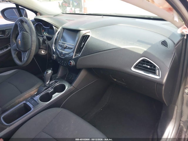 Aukcja sprzedaży 2017 Chevrolet Cruze Lt Auto, vin: 1G1BE5SM0H7169132, numer aukcji: 45102800