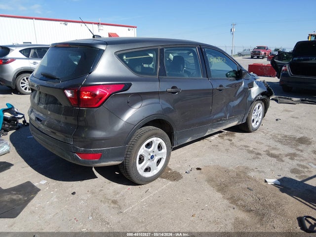 Ford ESCAPE S 2019 1FMCU0F72KUB46252 Image 4