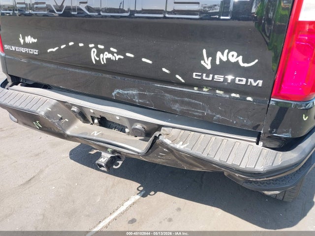 1GCPWBEK8NZ142358 Chevrolet Silverado 1500 Ltd 2wd Short Bed Custom