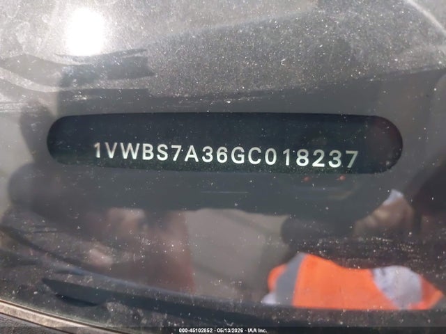 45102852 :رقم المزاد ، 1VWBS7A36GC018237 vin ، 2016 Volkswagen Passat 1.8t Se مزاد بيع