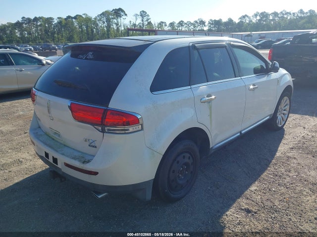 Продаж на аукціоні авто 2011 Lincoln Mkx, vin: 2LMDJ8JK2BBJ31266, номер лоту: 45102865