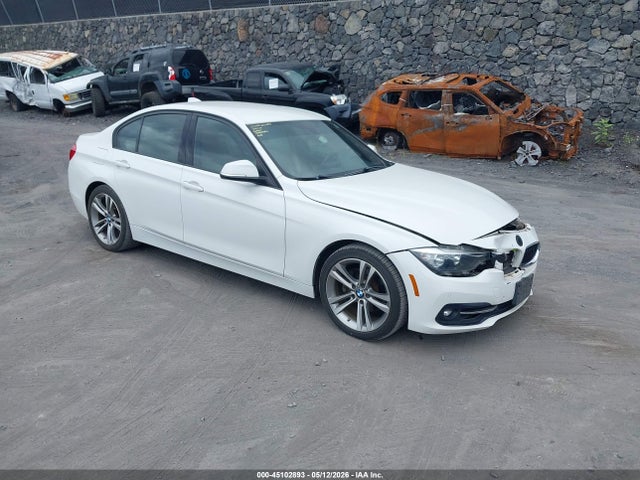WBA8E9G57GNT43103 auction archive image